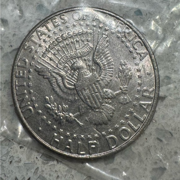 Vintage 1993 Kennedy & Eagle Half Dollar Coin - Picture 3 of 3